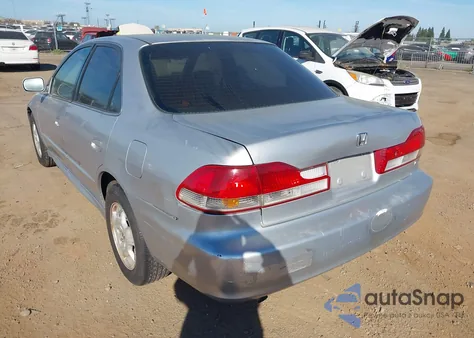 2001 Honda Accord 3.0 Ex из США, поврежденный, VIN 1HGCG16571A054796